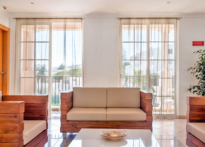 Aquamar Albufeira Aparthotel